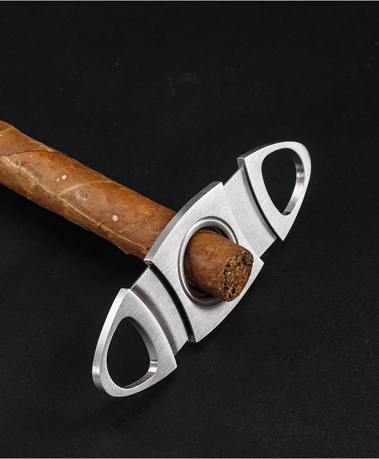 Portable Cigar Case With  Cigar Cutter